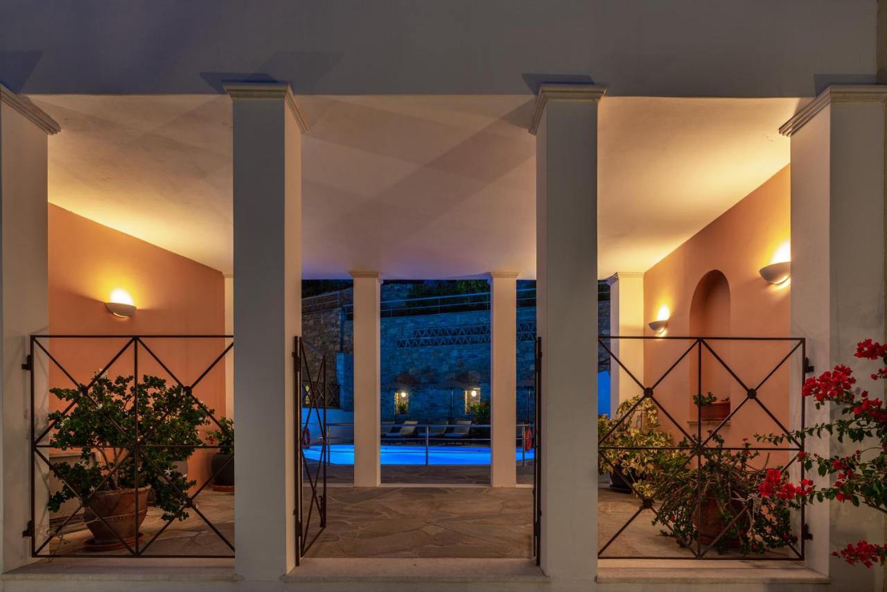 Reggina'S Apartments Finikas  Ngoại thất bức ảnh
